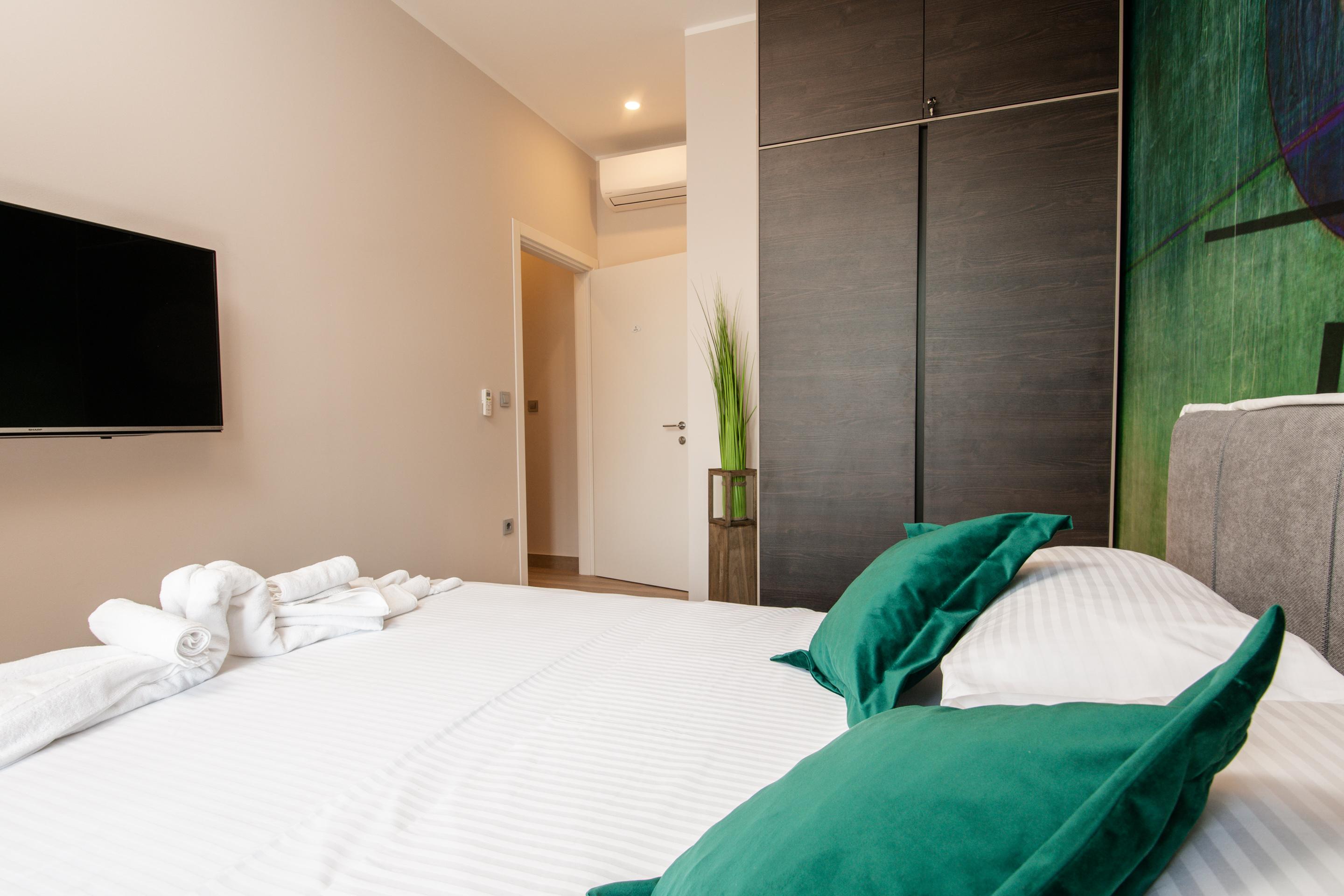 REVIS_APARTMENTS-0143